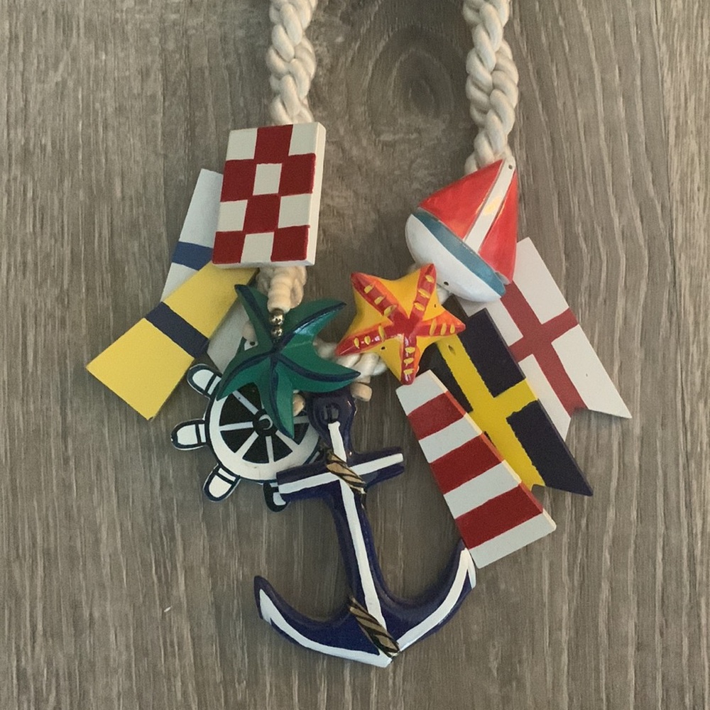 Vintage nautical, necklace. FUN COLOR KITCHY. Estate sale find.